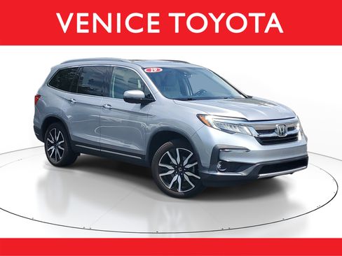 Used 2019 Honda Pilot Touring image 1