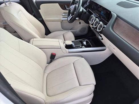 Certified 2023 Mercedes-Benz GLA 250 image 21