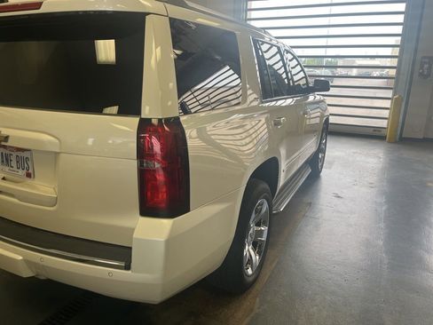 Used 2015 Chevrolet Tahoe LTZ AWD/4WD image 11