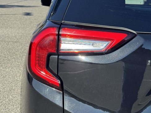 Used 2023 GMC Terrain SLT image 7