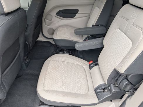 Used 2019 Ford Transit Connect XLT image 9