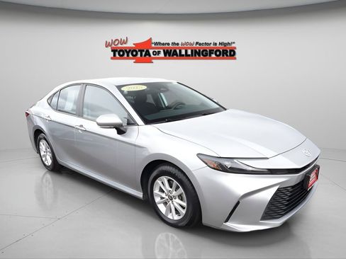 Certified 2025 Toyota Camry LE image 14