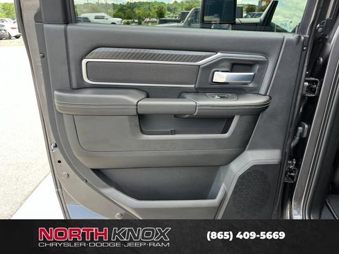 New 2026 RAM 3500 Big Horn AWD/4WD image 17