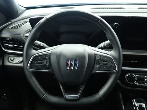 Used 2024 Buick Envista Sport Touring w/ Convenience I Package FWD image 27