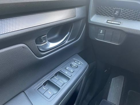 Certified 2025 Honda CR-V EX image 13