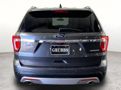 Used 2016 Ford Explorer XLT w/ Equipment Group 202A FWD image 6