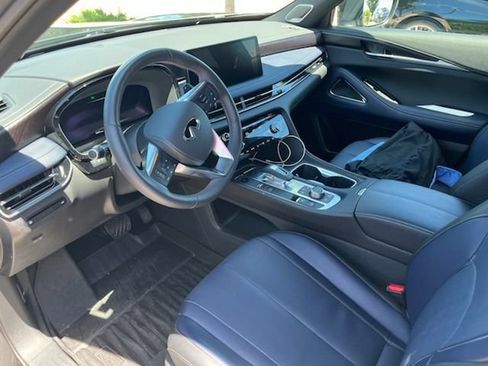 Used 2026 INFINITI QX60 Sport w/ Dark Cargo Package AWD/4WD image 3
