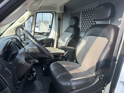 Used 2021 RAM ProMaster 2500 image 32