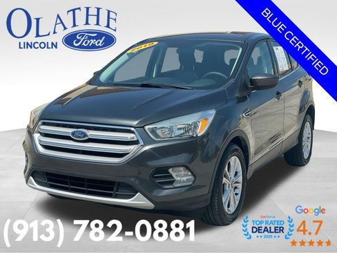 Certified 2019 Ford Escape SE FWD image 1