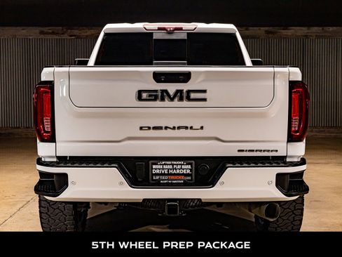 Used 2021 GMC Sierra 2500 Denali w/ Denali Ultimate Package image 7