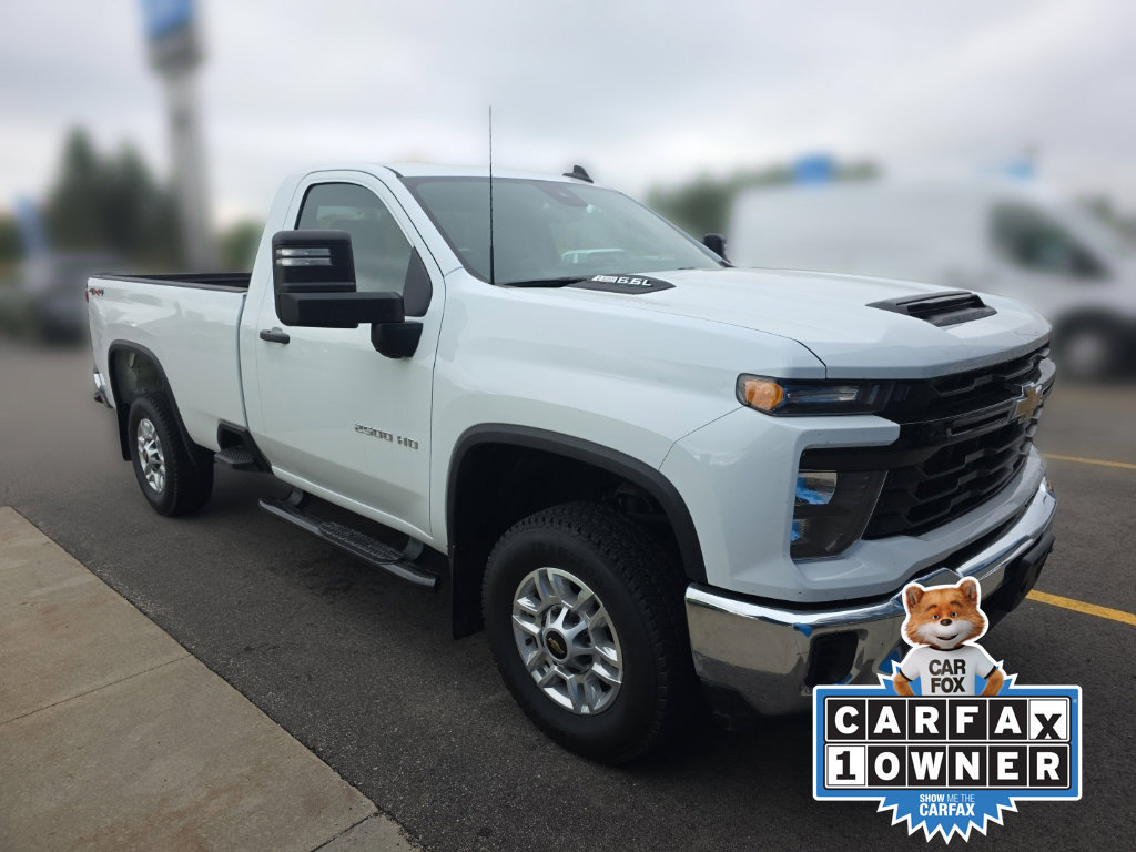 Used 2026 Chevrolet Silverado 2500 W/T w/ Snow Plow Prep/Camper Package AWD/4WD image 3