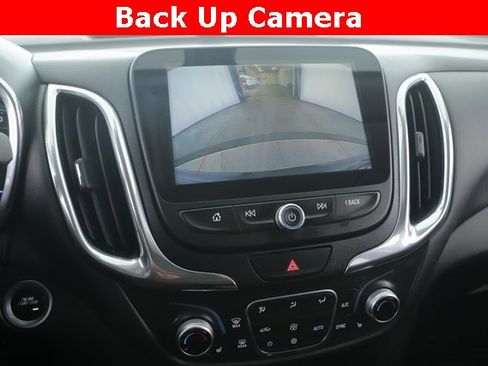 Used 2018 Chevrolet Equinox LT w/ Sun & Infotainment Package image 24