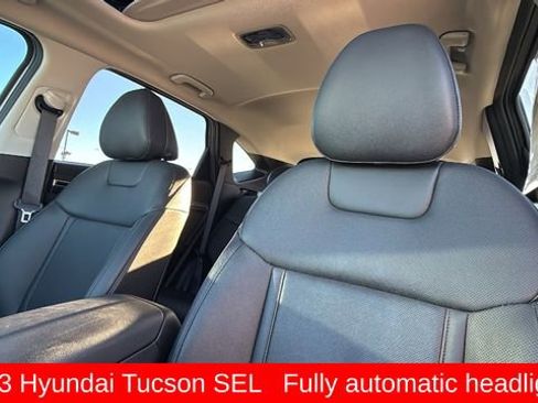 Used 2023 Hyundai Tucson SEL w/ Convenience Package image 11