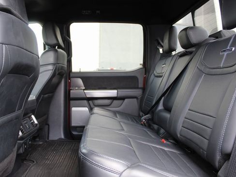 Used 2024 Ford F150 Platinum image 13