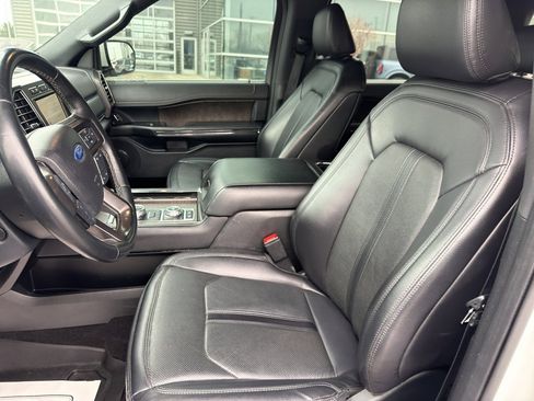 Used 2021 Ford Expedition Limited image 14