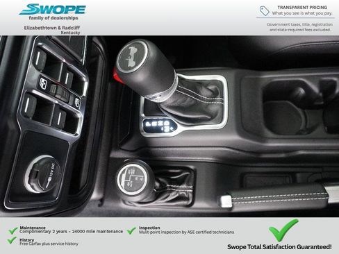 Used 2022 Jeep Wrangler Unlimited Sahara w/ Cold Weather Group AWD/4WD image 24
