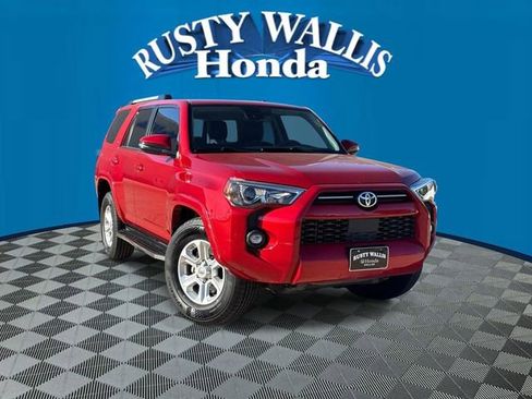 Used 2021 Toyota 4Runner SR5 Premium w/ Moonroof Package RWD image 1