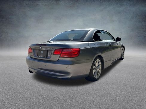 Used 2011 BMW 328i Convertible image 6
