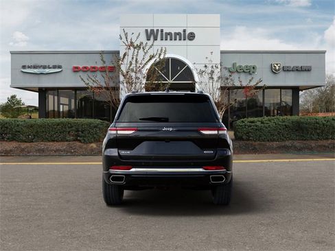 New 2025 Jeep Grand Cherokee Overland w/ Luxury Tech Group IV image 7