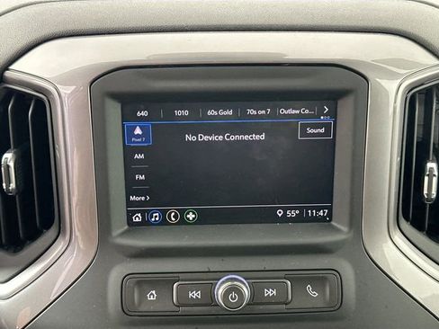 Used 2023 Chevrolet Silverado 1500 Custom image 12