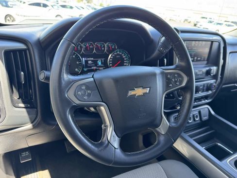 Used 2018 Chevrolet Silverado 1500 LT w/ All Star Edition image 28