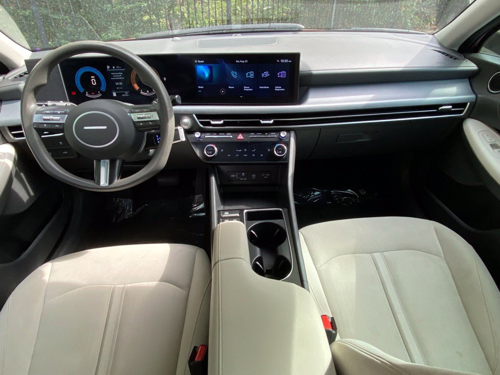 Used 2025 Hyundai Sonata SEL FWD image 28