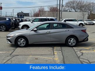 Certified 2024 Hyundai Elantra SE FWD video 2