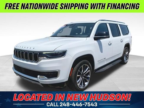 Used 2023 Jeep Wagoneer L Series II w/ Premium Group I AWD/4WD image 1