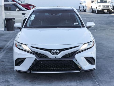 Used 2018 Toyota Camry XSE image 2