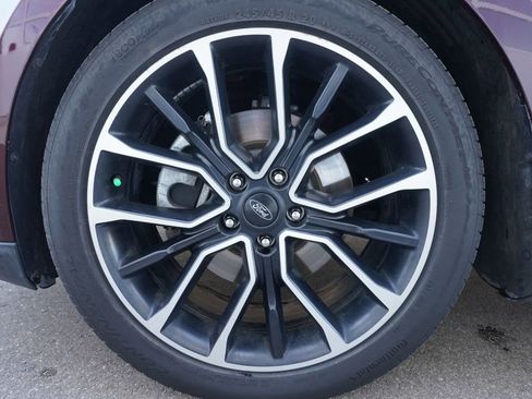 Used 2019 Ford Taurus SEL w/ Equipment Group 201A image 28