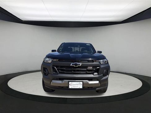 New 2026 Chevrolet Colorado Trail Boss AWD/4WD image 3