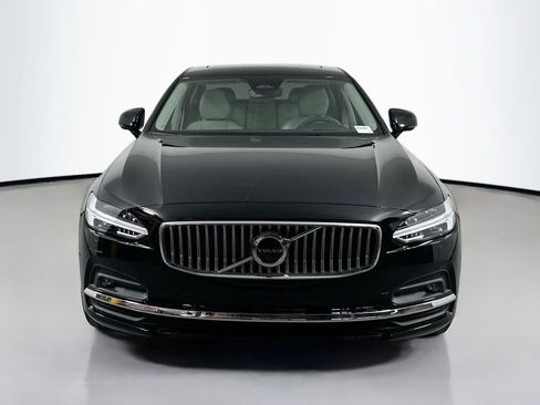 New 2025 Volvo S90 B6 Ultra w/ Lounge Package image 2