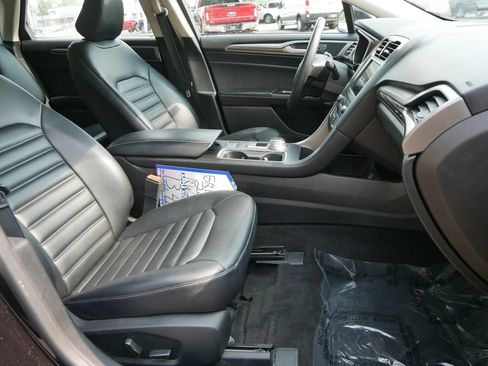 Certified 2020 Ford Fusion SEL FWD image 8
