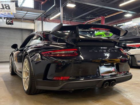 Used 2018 Porsche 911 GT3 RWD image 10