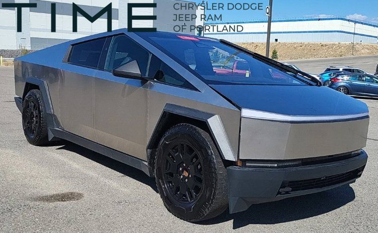 Used 2025 Tesla Cybertruck Cyberbeast AWD/4WD image 1