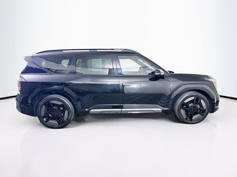 Used 2024 Kia EV9 GT-Line AWD/4WD image 10