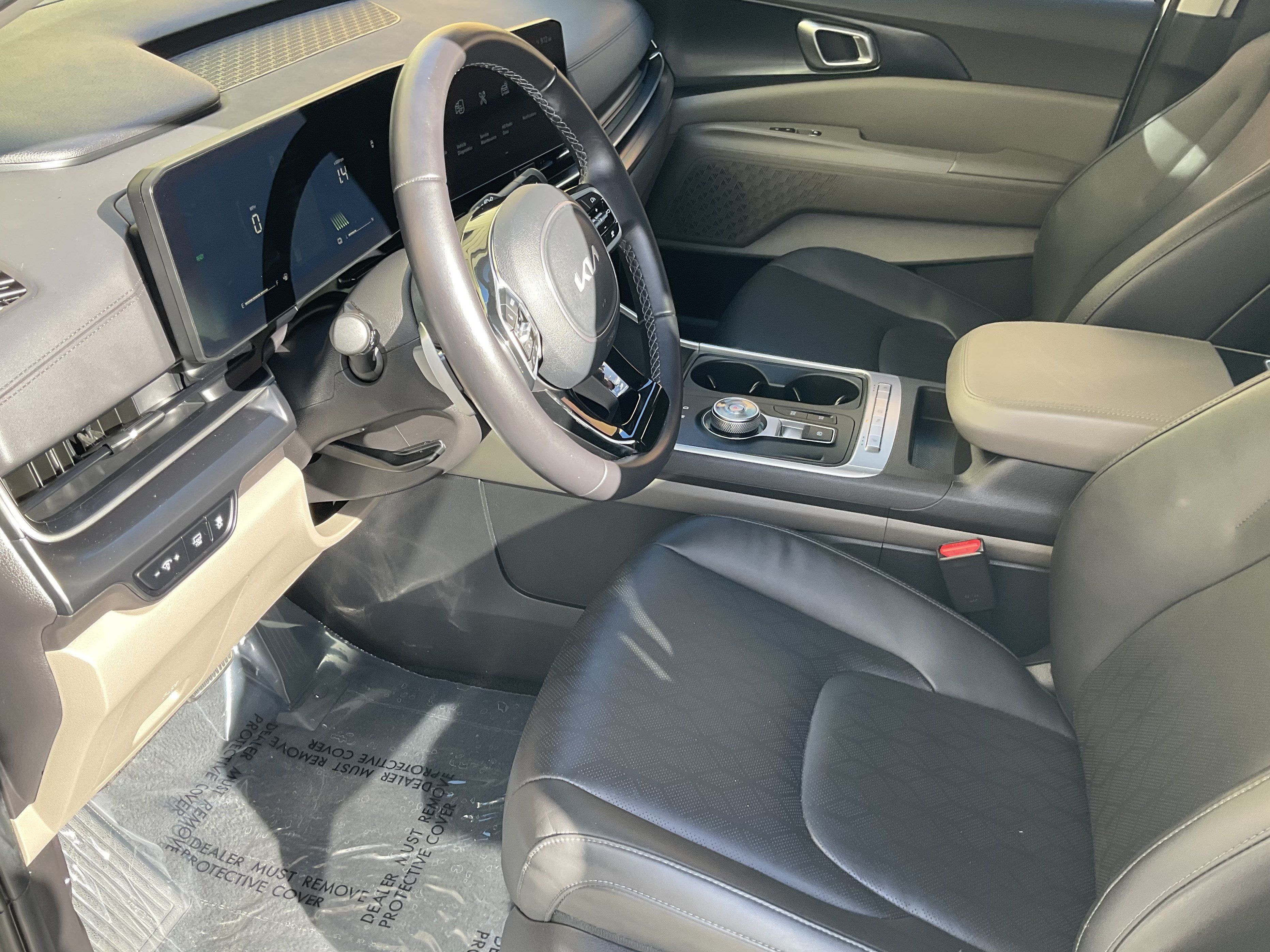 Used 2026 Kia Carnival LXS FWD image 22