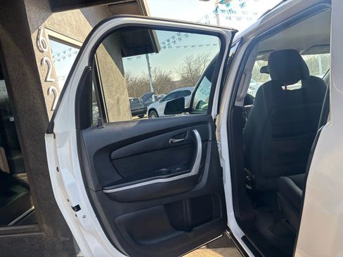 Used 2012 GMC Acadia SL image 10