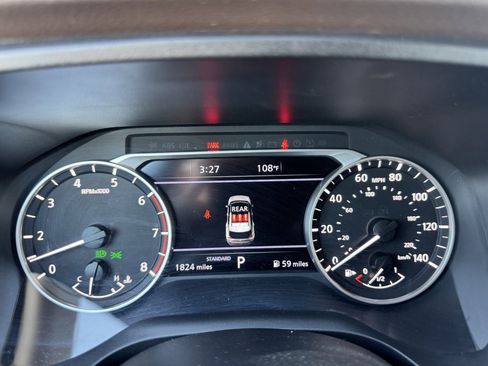 Used 2023 Nissan Rogue SL w/ SL Premium Package image 16