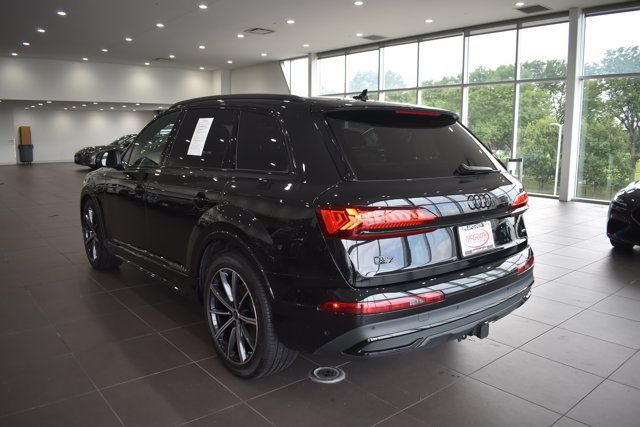 Used 2024 Audi Q7 3.0T Prestige w/ Prestige Package AWD/4WD image 5