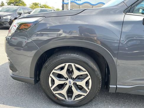 Used 2023 Subaru Forester Premium AWD/4WD image 21