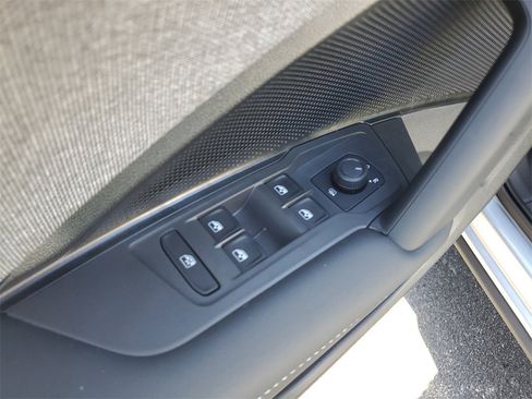 New 2026 Volkswagen Tiguan S image 17