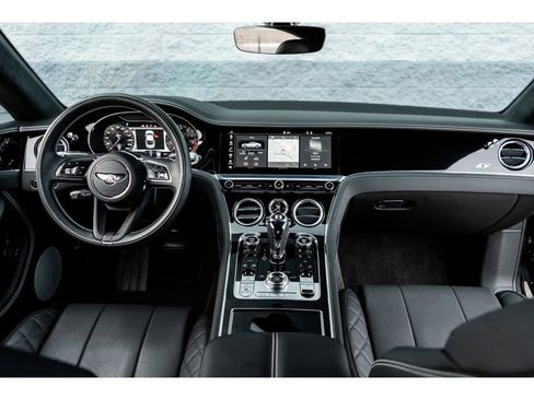 Used 2023 Bentley Continental GT V8 image 4