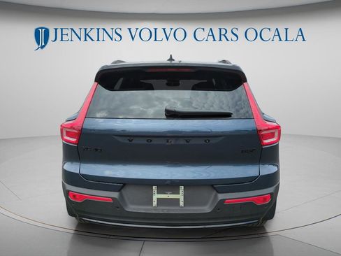 New 2026 Volvo XC40 B5 Ultra w/ Protection Package Premier AWD/4WD image 4