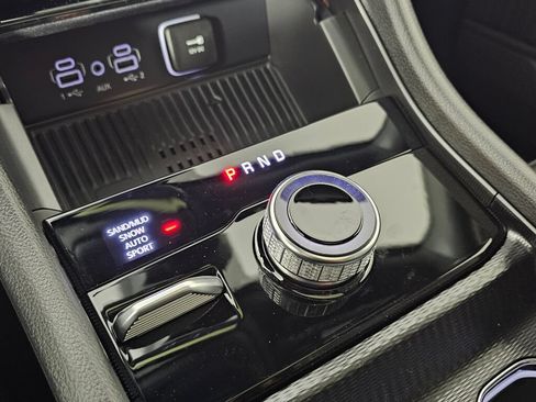 New 2026 Jeep Grand Cherokee Limited AWD/4WD image 31