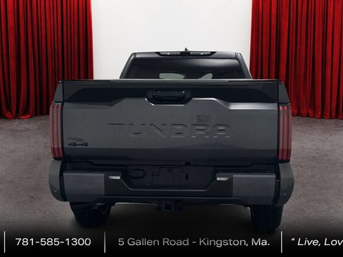 Used 2023 Toyota Tundra Platinum AWD/4WD image 6