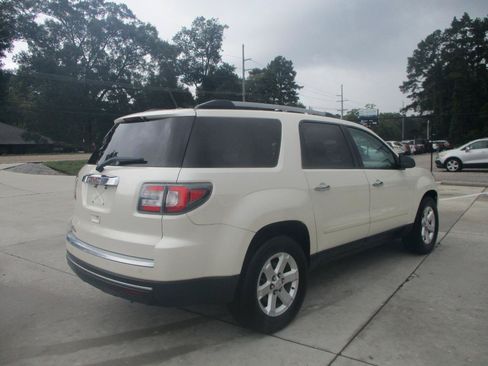 Used 2015 GMC Acadia SLE FWD image 22