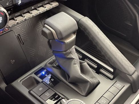 New 2026 Toyota 4Runner Limited image 15