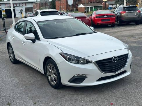 Used 2016 MAZDA MAZDA3 i Sport FWD image 1