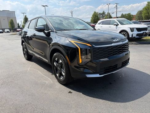New 2026 Kia Sportage LX AWD/4WD image 5